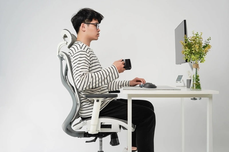Cách duy trì tư thế đúng khi làm việc đứng trong thời gian dài